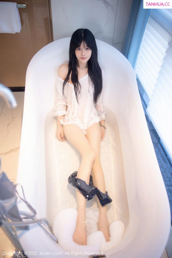 77qiqi  [XiuRen]高清写真图 2022.11.25 No.5909 77qiqi 浴缸美腿第49张图片